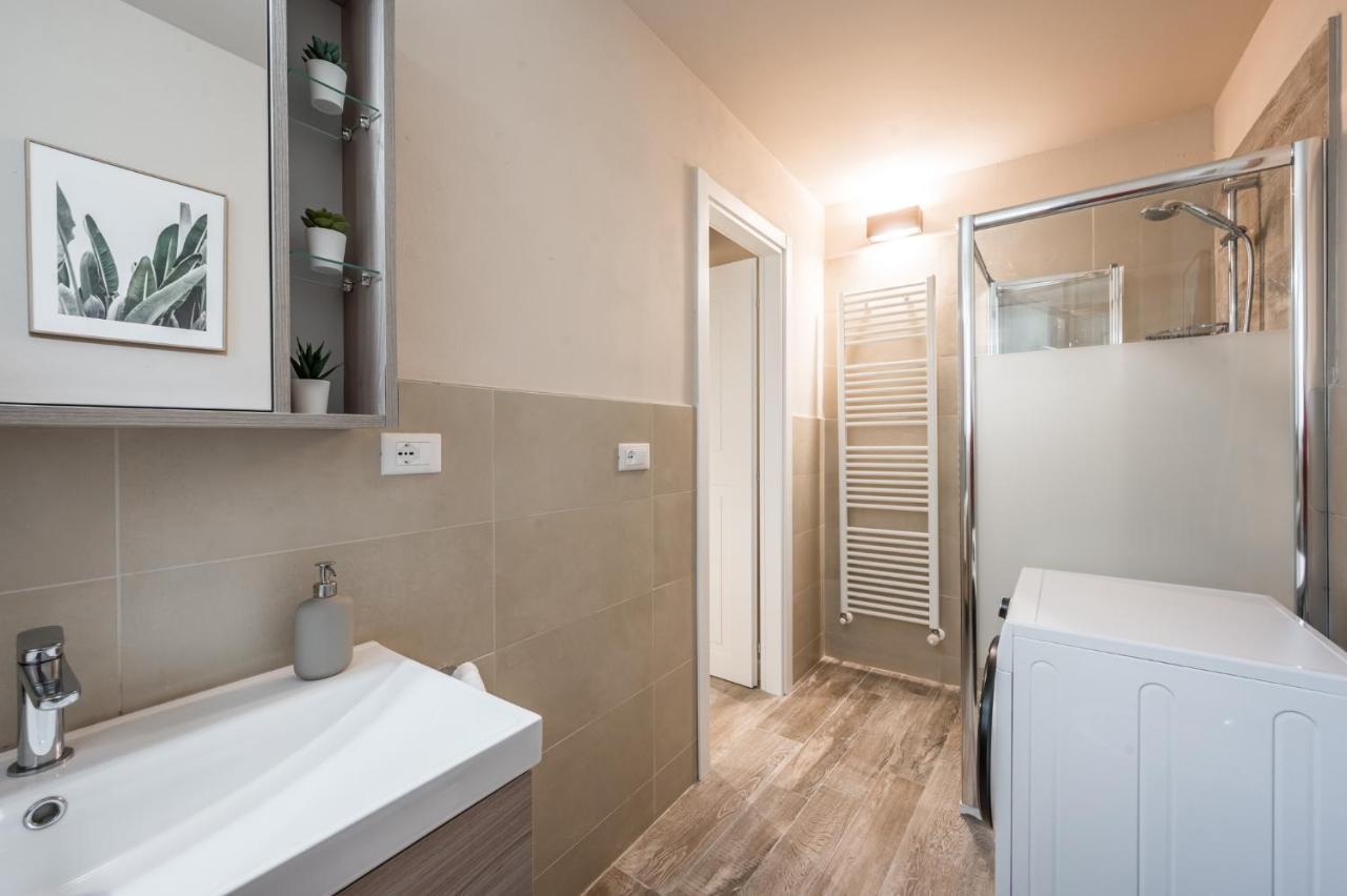 Broccaindosso Wood Apartments 5* Bologna Bagian luar foto
