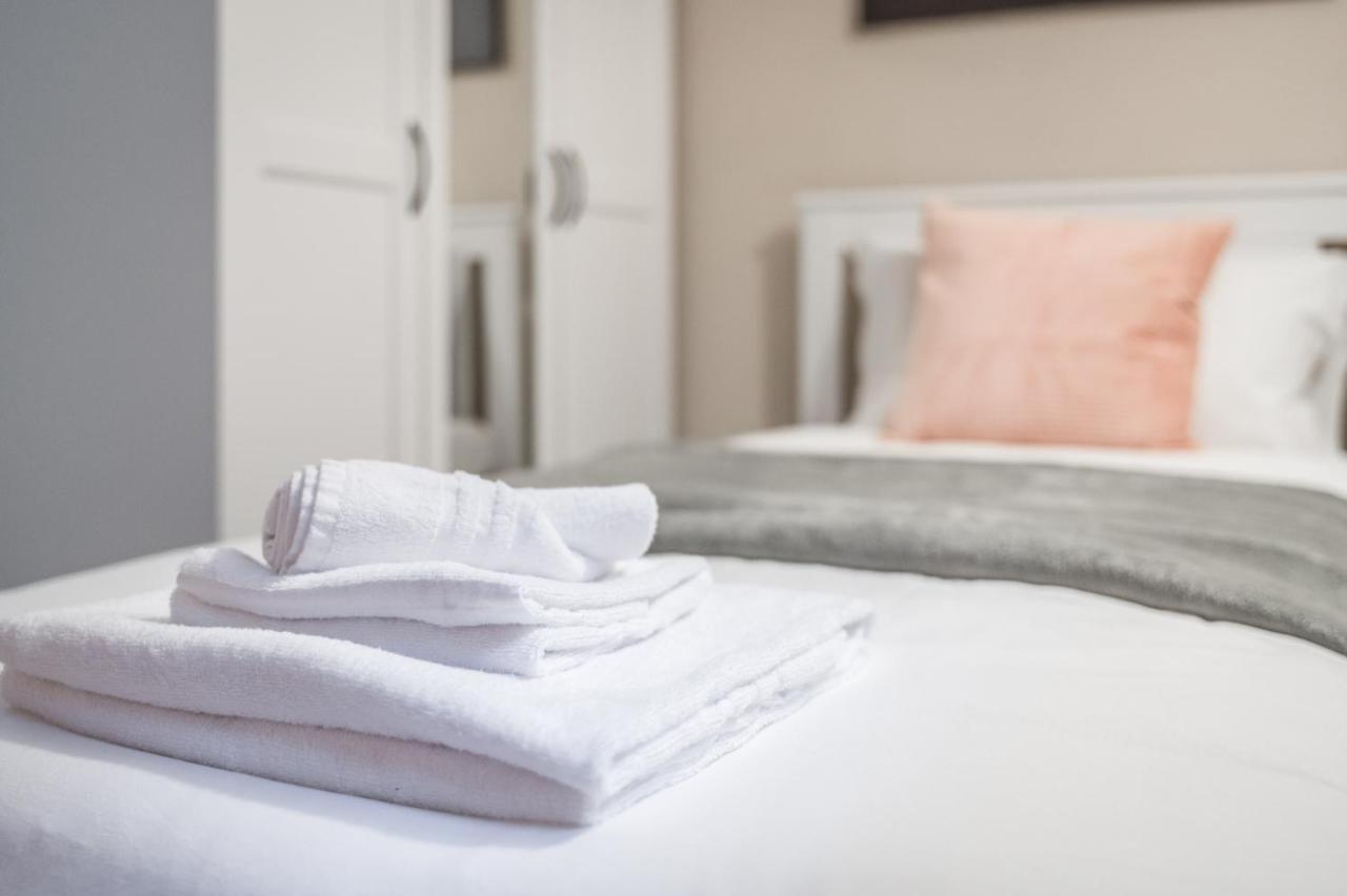 Broccaindosso Wood Apartments 5* Bologna Bagian luar foto