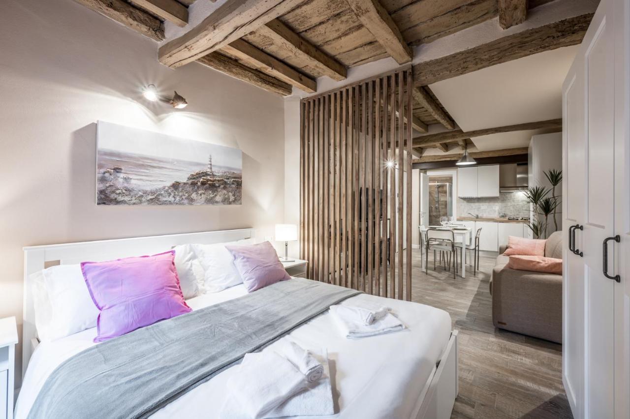 Broccaindosso Wood Apartments 5* Bologna Bagian luar foto