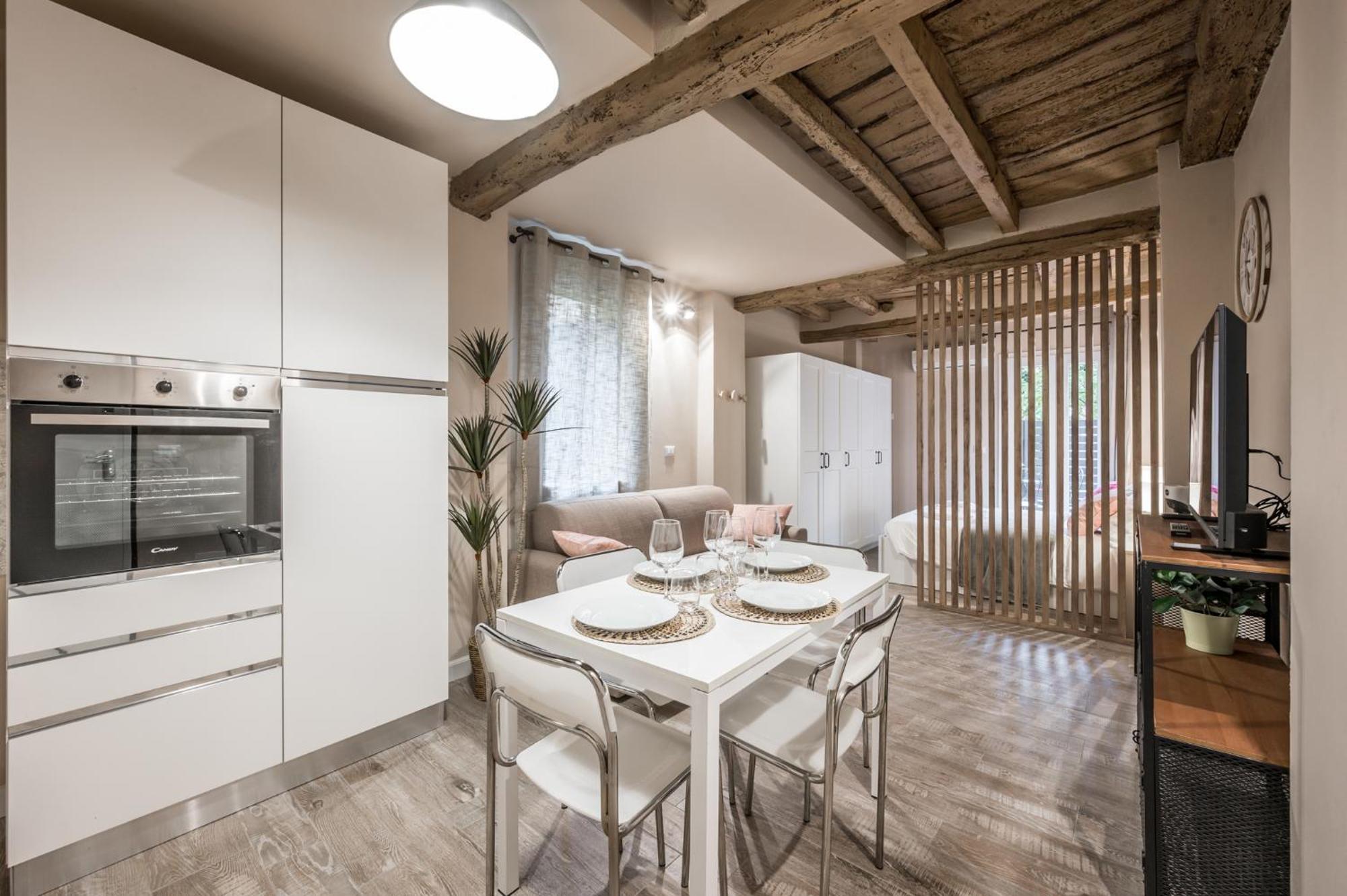 Broccaindosso Wood Apartments 5* Bologna Bagian luar foto